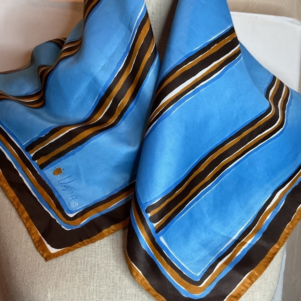 Vera Neumann Rare made in Japan Vintage scarf